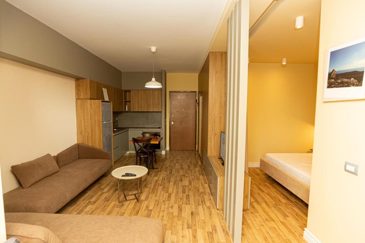 Porta Apartament Вльора Екстер'єр фото
