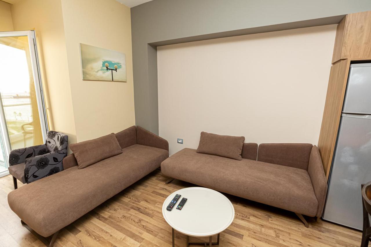 Porta Apartament Вльора Екстер'єр фото