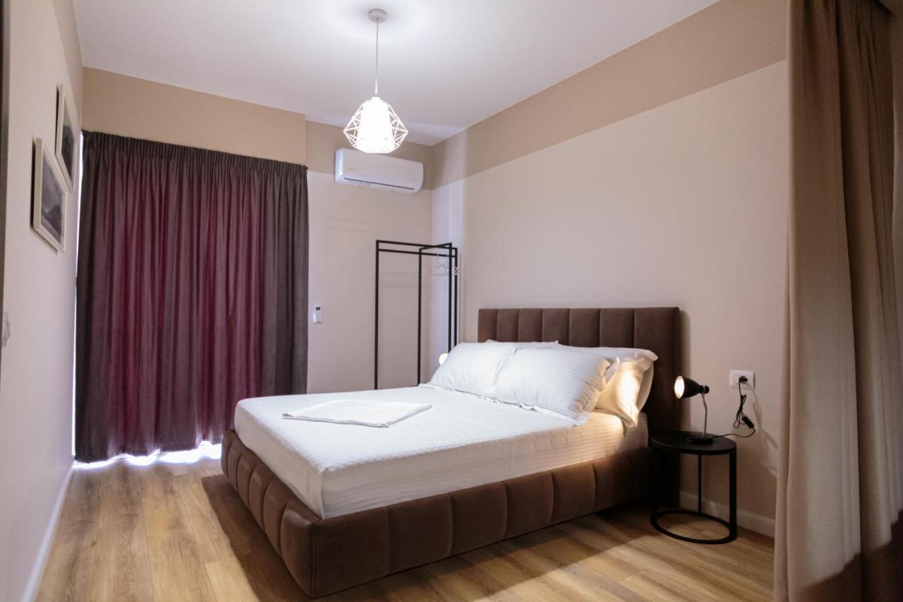 Porta Apartament Вльора Екстер'єр фото