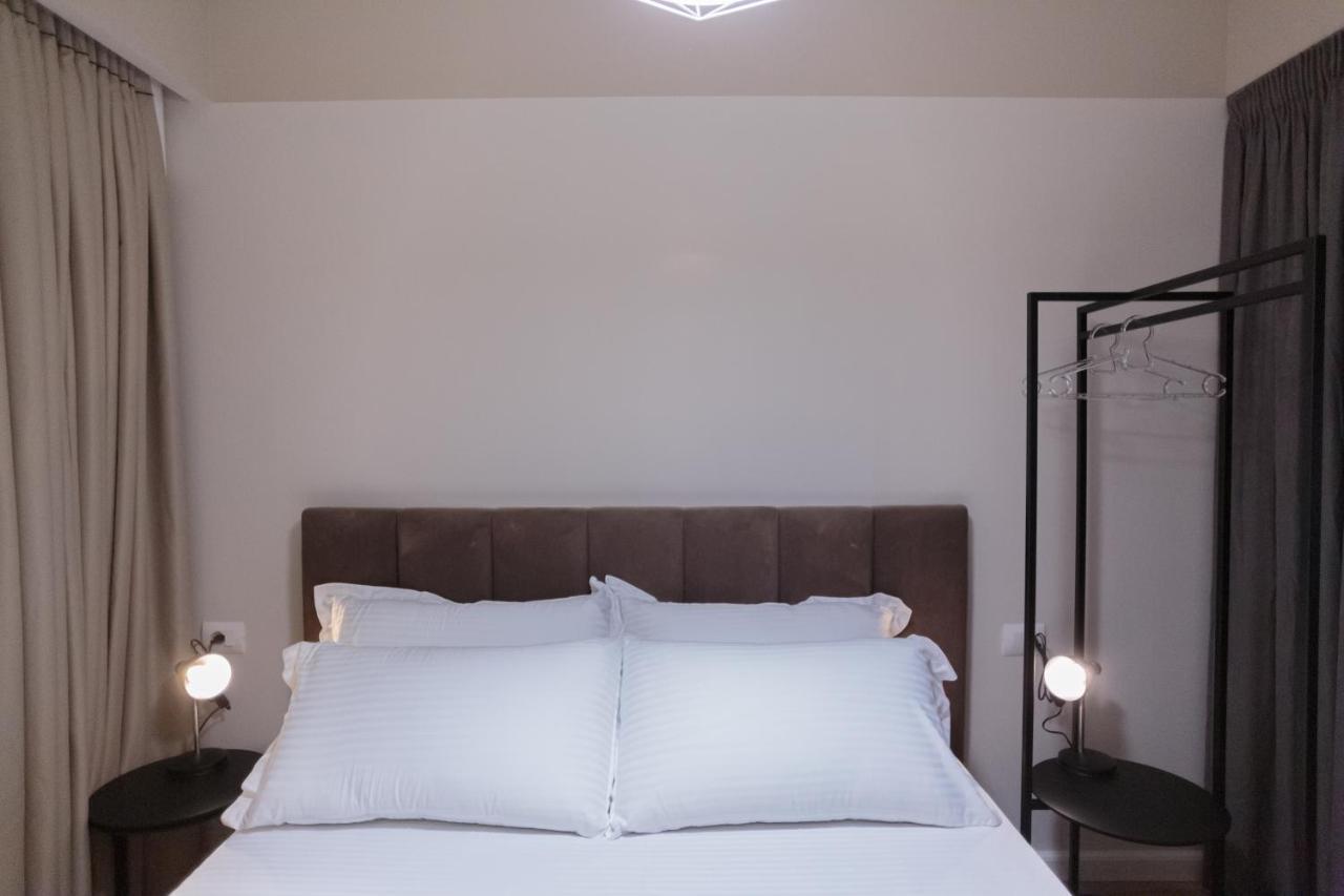 Porta Apartament Вльора Екстер'єр фото