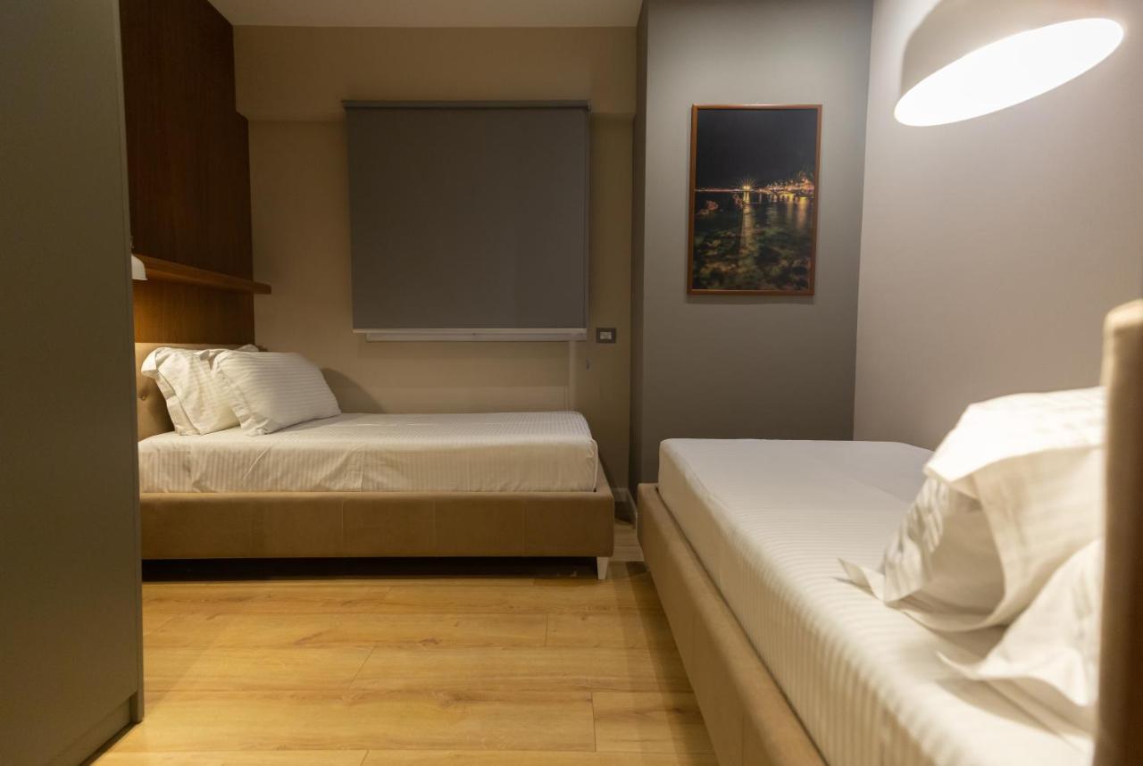 Porta Apartament Вльора Екстер'єр фото