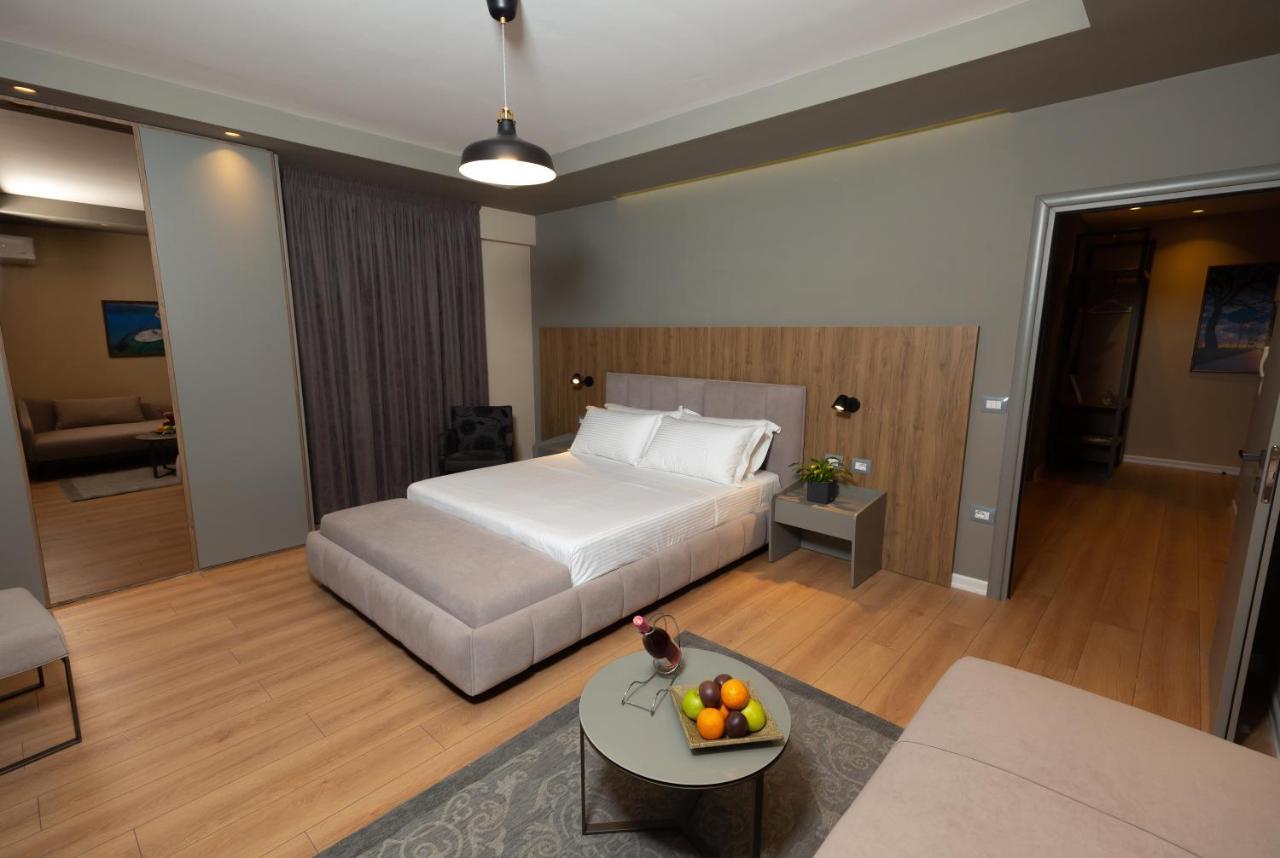 Porta Apartament Вльора Екстер'єр фото