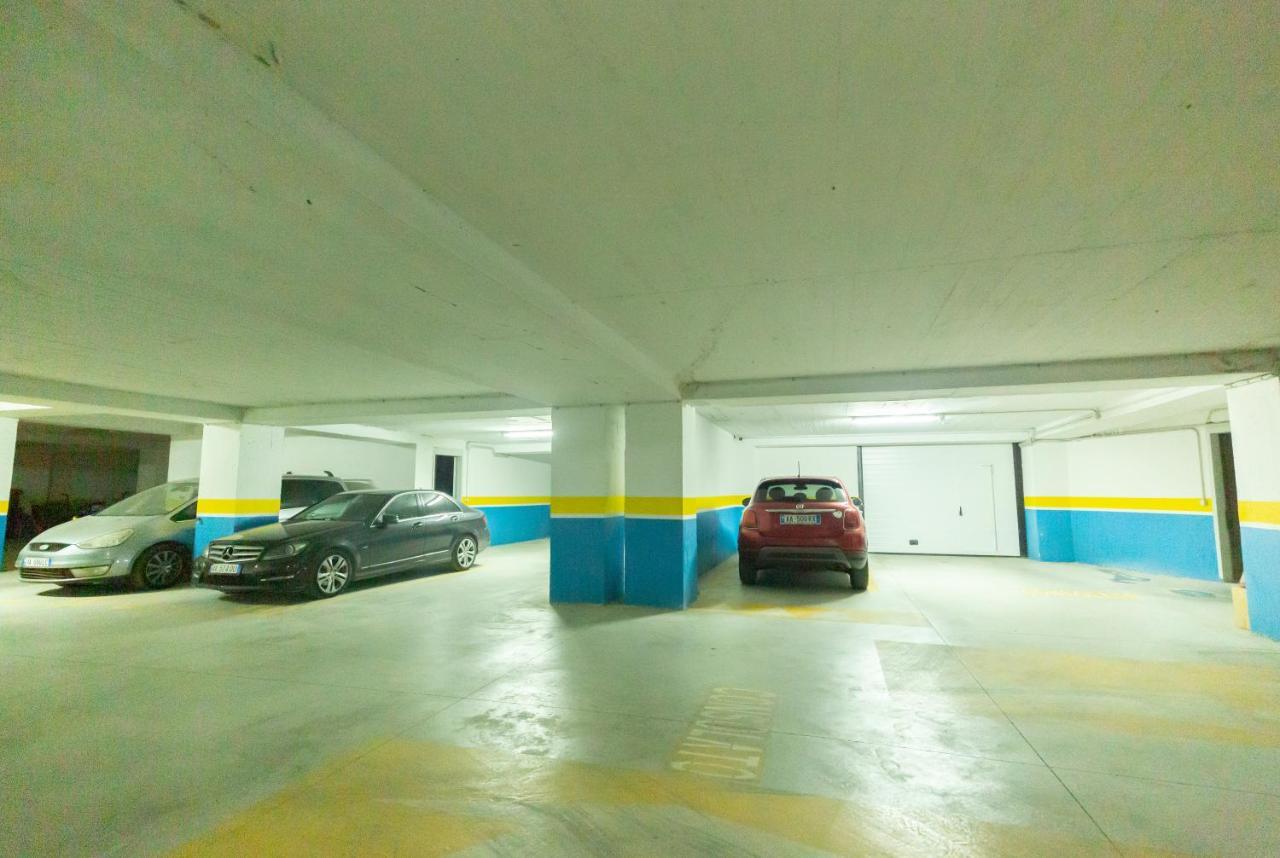 Porta Apartament Вльора Екстер'єр фото