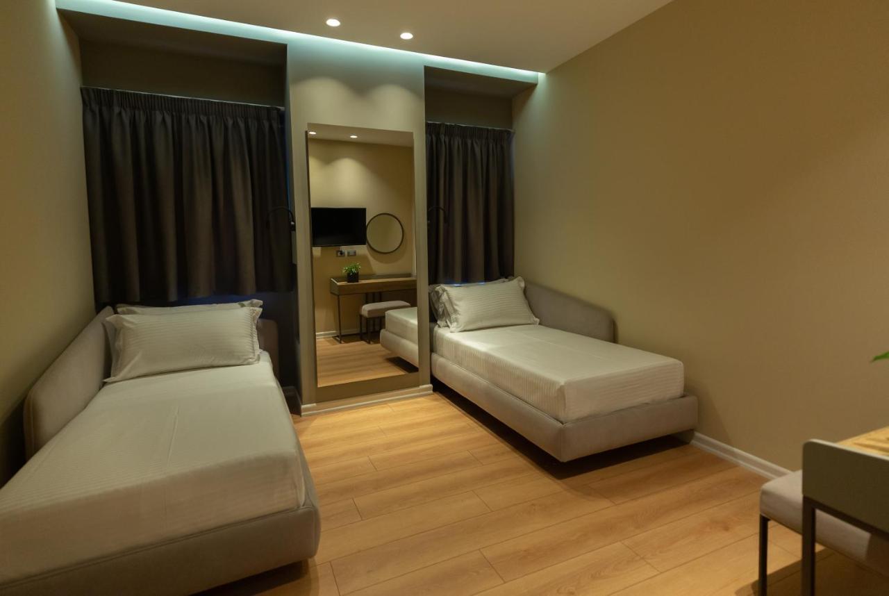 Porta Apartament Вльора Екстер'єр фото